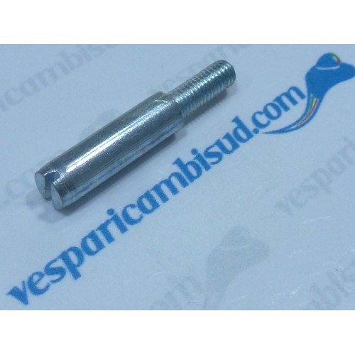 Vite fissaggio filtro aria,vespa 125 - 150 - 200.