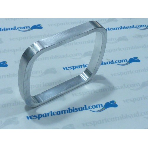 Distanziale per contachilometri di nuova produzione piu alti Vespa 125 V30-33/​ VM1-2/​VN1-2 "esaurito"