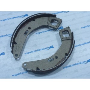 COPPIA GANASCE FRENO ANTERIORE VESPA COSA 125-150-200 