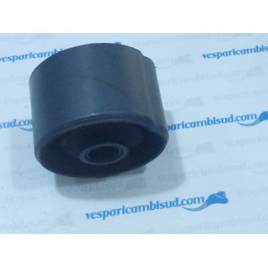 SILENTBLOCK MOTORE BEVERLY FLY LIBERTY MP3 VESPA 946 GT GTS GTV SEI GIORNI X8 X9