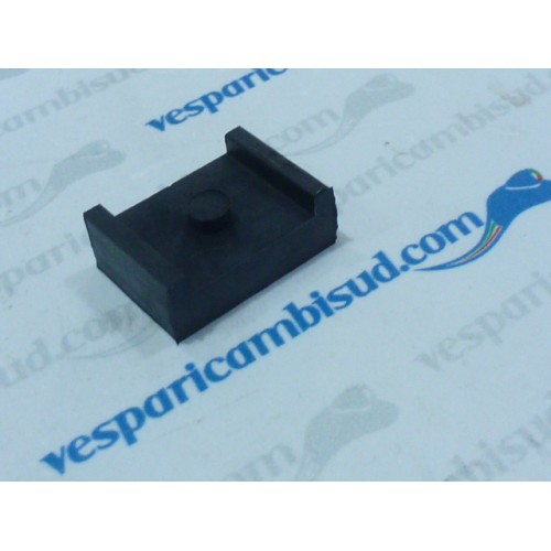 Tampone staffe di fissaggio serbatoio,vespa 125 - 150.