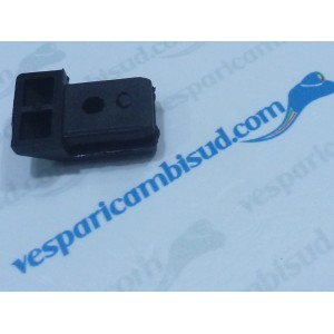Puntale Terminale cieco per listello pedana,vespa px 80 - 125 - 150 - 200.