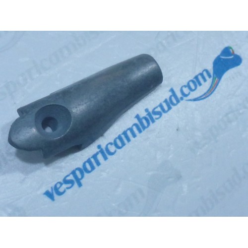 Puntale Terminale esterno sinistro per listello pedana,vespa 150 gs 1957>61.