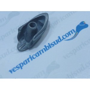 Puntale Terminale per listelli esterni pedana lato dx - sx,vespa 125 - 150. 1952>55.
