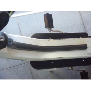 PROFILO SERBATOIO BENZINA IN GOMMA NERO PIAGGIO 50 SI