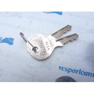Corpo serratura bloccasterzo e bauletto unica chiave neiman,vespa 125 - 150