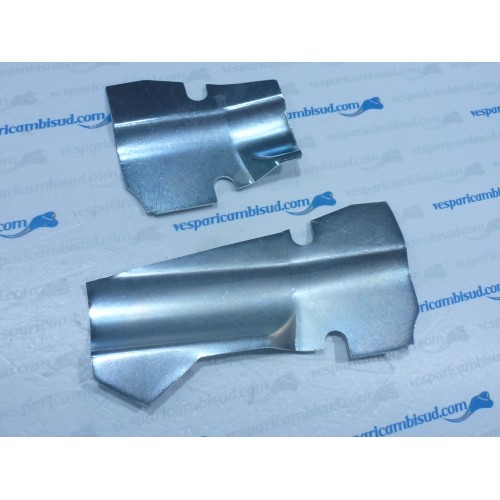 Coppia coperchi sotto manubrio,vespa 125 gt - 150 gl - 150 sprint - 180 ss