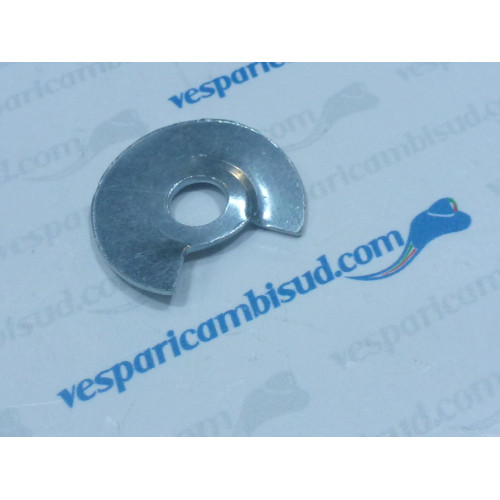 Piattello supporto molla sospensione anteriore,vespa 125 - 150 - 180 - 200.