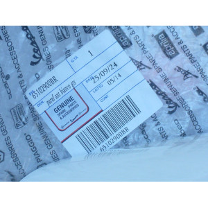 PARAFANGO ANTERIORE BIANCO 544 ORIGINALE PIAGGIO VESPA GTS SUPER 125 250 300