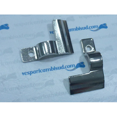 Coppia ponticello sinistro e destro reggi cavalletto,vespa 125 1949>52.