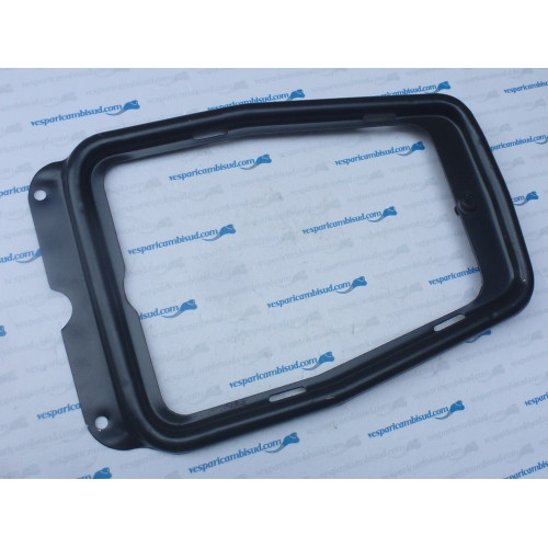 Portapacco cornice al serbatoio per sella monoposto,vespa 50 - 90 - 125