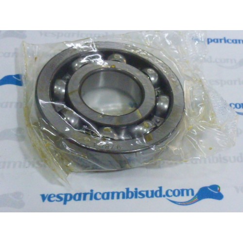 Cuscinetto NADELLA 25x62x12 a sfera per albero motore,vespa 125 - 150 - ape