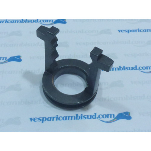 CROCERA INNESTO MARCE 2 GRIFFE-3 VELOCITA HIGH QUALITY PIAGGIO VESPA 50 1 SERIE V5A1T