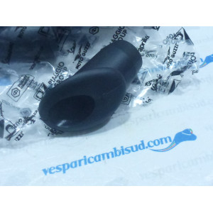 Passacavo tubo benzina uscita dal telaio,vespa 80 - 125 - 150 - 160 - 180 - 200 ORIGINALE