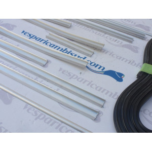 Kit pavimento completo, listelli alluminio,gomma,terminali ,ribattini,vespa.