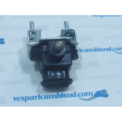 INTERRUTTORE STOP A 3 FILI LAMBRETTA LI TV175 1/2 SERIE