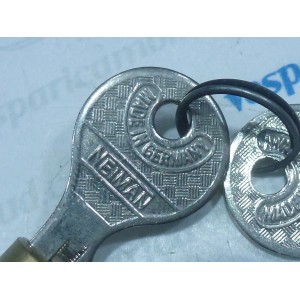serratura marca NEIMAN fessura mm 4 vespa 50 - 90 - 125 - 150 - 180 - 200.