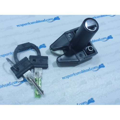 SERRATURA SELLA COMPLETA DI CHIAVI PIAGGIO VESPA COSA 2 125 1991-1997