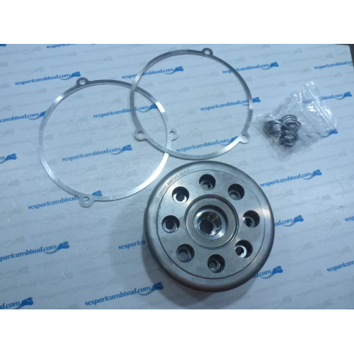 Frizione DRT Sport 23 denti per il primario Z 67 Vespa 150 GS/​160 GS/​180 SS