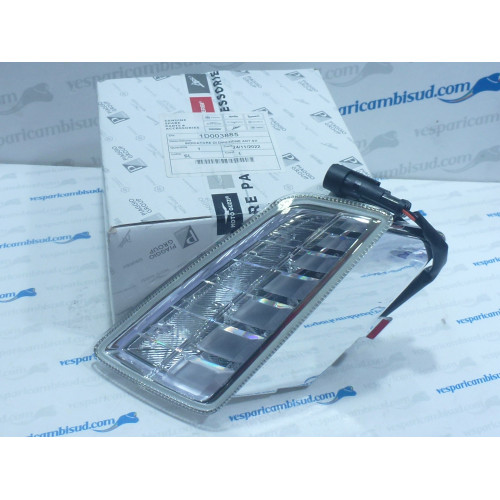 FRECCIA INDICATORE ANTERIORE SX. PIAGGIO VESPA GTS 125 300 hpe ABS E5 MY 2022 ('22-'24)