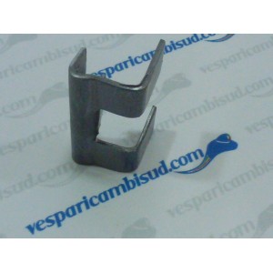 Aggancio Cofano Sportello Sinistro Vespa 125 PRIMAVERA ET3