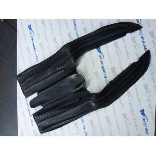 TAPPETO NERO IN GOMMA LAMBRETTA LI 2 SERIE