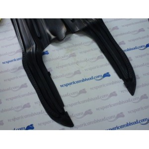 TAPPETO NERO IN GOMMA LAMBRETTA LI 2 SERIE