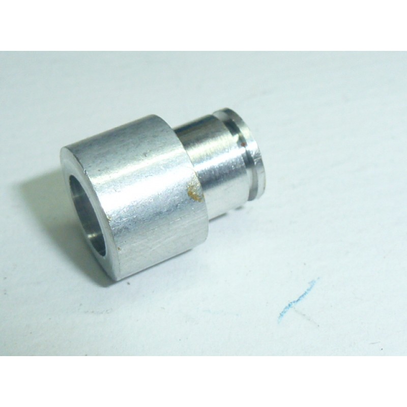 Boccolina cavo starter al telaio sotto sella,vespa 125 1956>59 - 150 1955>58. Boccolina cavo starter al telaio sotto sella,vespa 125 1956>59 - 150 1955>58.
