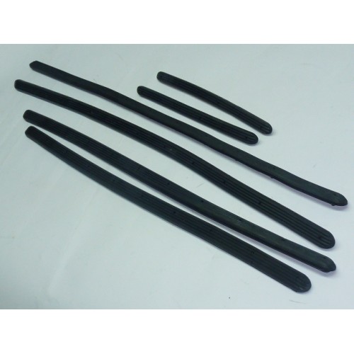 Kit 6 listelli gomma pavimento,vespa 50.1 serie FINO AL TELAIO V5A1T> 25000.