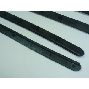 Kit 6 listelli gomma pavimento,vespa 50.1 serie FINO AL TELAIO V5A1T> 25000.