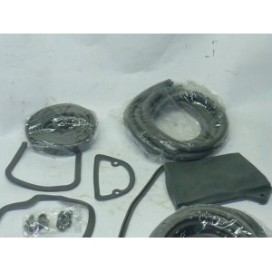 KIT GUARNIZIONI LAMBRETTA LI 1-2 SERIE GRIGIE KIT GUARNIZIONI LAMBRETTA LI 1-2 SERIE GRIGIE