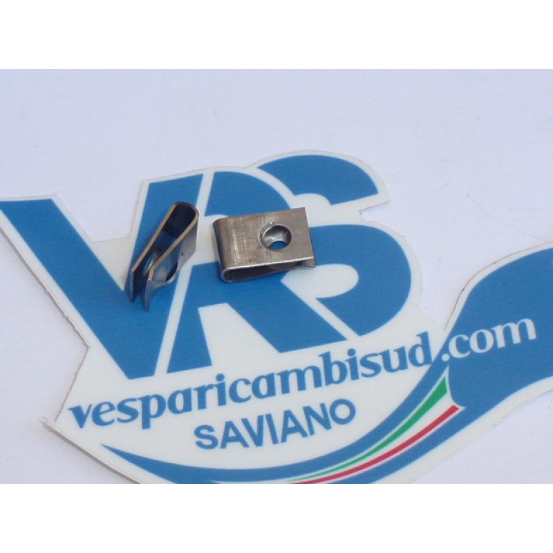 COPPIA PIASTRINA FISSAGGIO CUFFIA MOTORE COPPIA PIASTRINA FISSAGGIO CUFFIA MOTORE