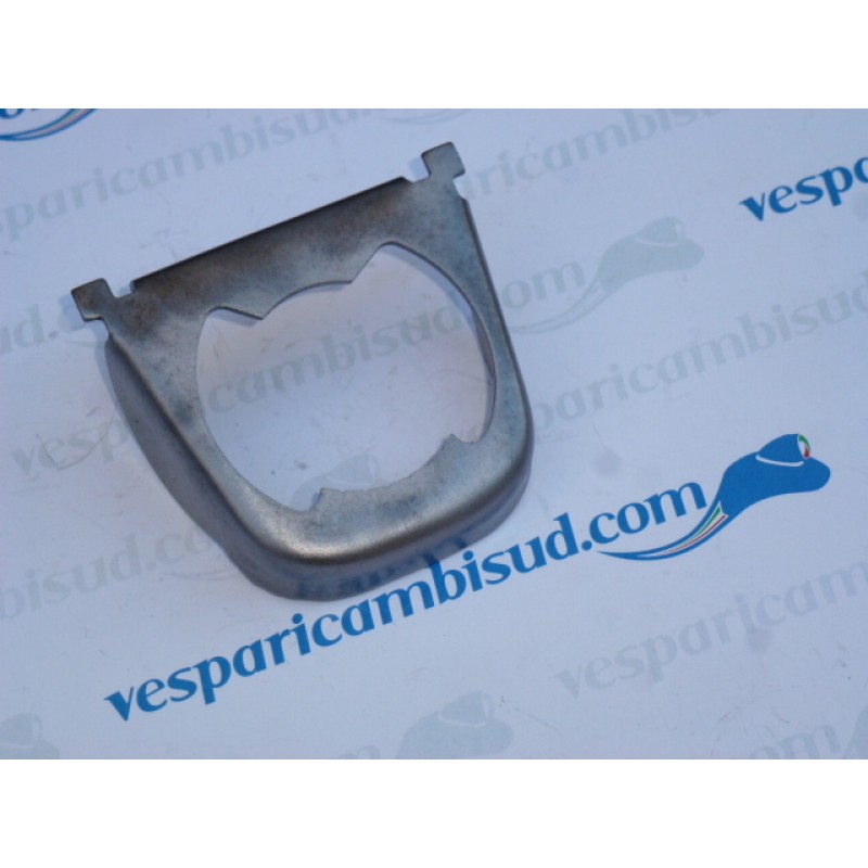 PER VESPA 50 PRIMAVERA ET3 LAMIERATO SUPERIORE TUNNEL. PER VESPA 50 PRIMAVERA ET3 LAMIERATO SUPERIORE TUNNEL.