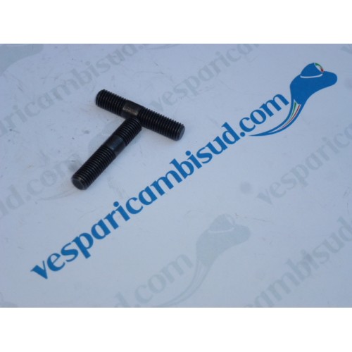 PRIGIONIERO CILINDRO PER VESPA 50 - 50 PK M7X32