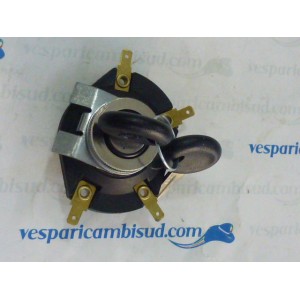 Commutatore completo a chiave di contatto.marca SIEM vespa 125 - 150 - 200