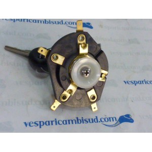 Commutatore completo a chiave di contatto.marca SIEM vespa 125 - 150 - 200